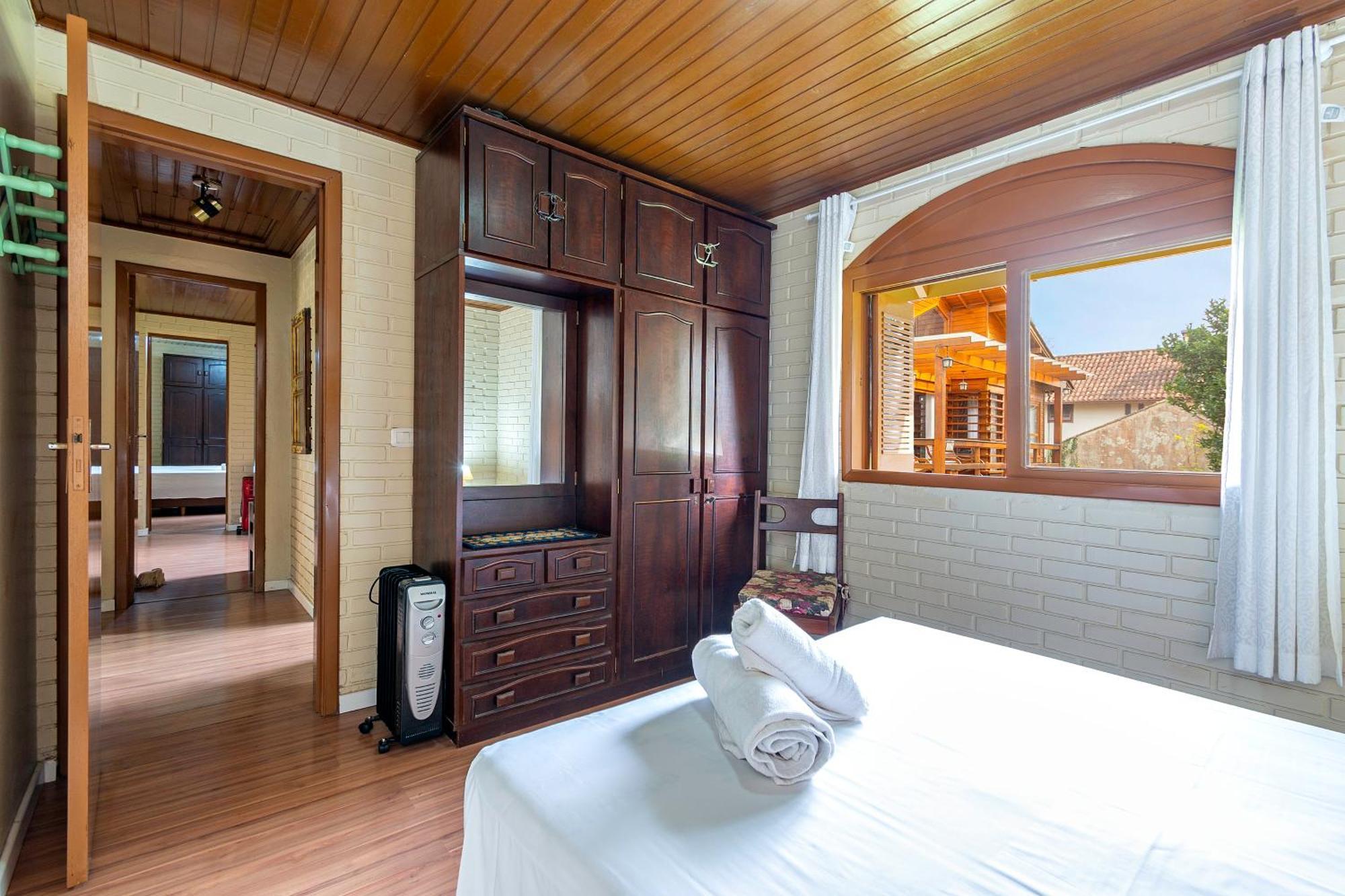 Linda Casa 5 Quartos No Lago Negro Villa Gramado Kültér fotó